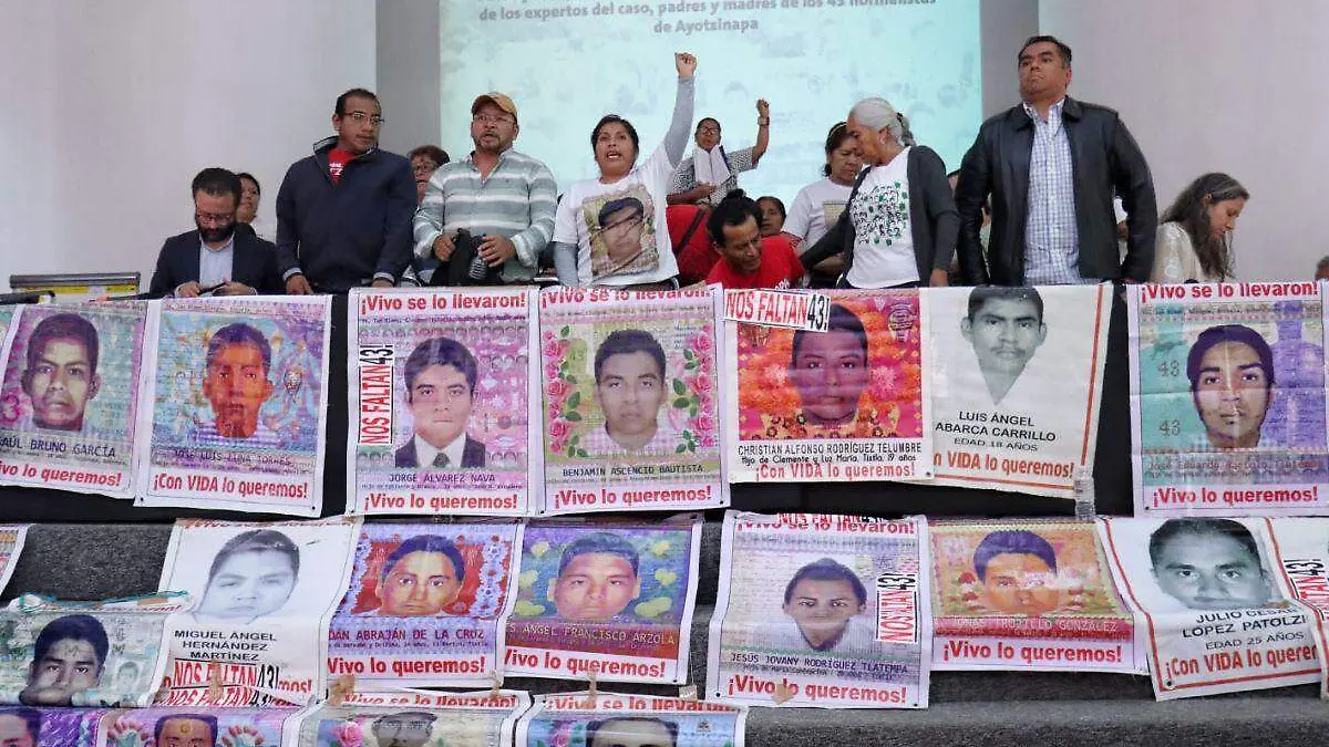 Padres 43 Ayotzinapa